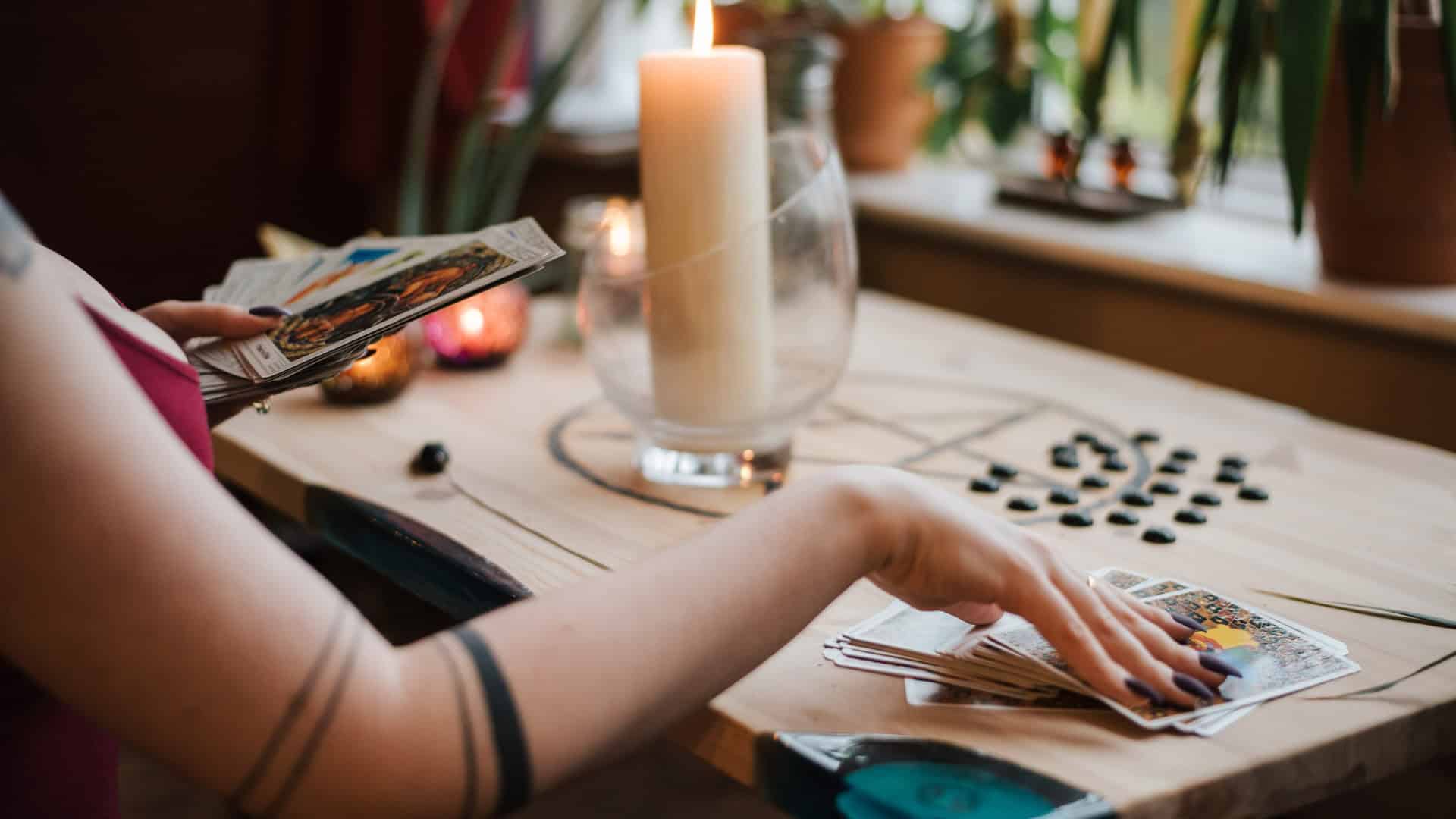 Zeexperts | Best Psychic Readings for Love, Tarot, & Anxiety in USA