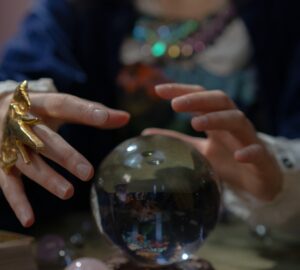 Discover Expert Psychic Readings for Love, Anxiety & Tarot